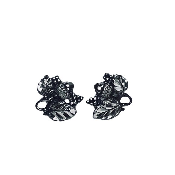 Vintage Black Hills Sterling Silver Grapes, Leaves And Acorn Pierced Earrings - Picture 4 of 5